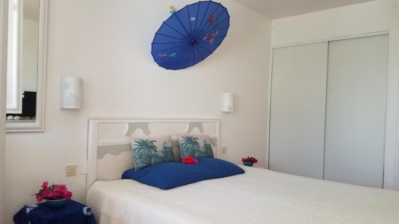 Appartement Rez-De-Chaussee De Villa A 1 Minute De La Plage Saint-Francois  Eksteriør billede